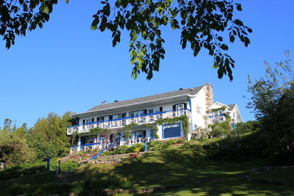 Auberge Fleurs De Lune La Malbaie Exterior photo